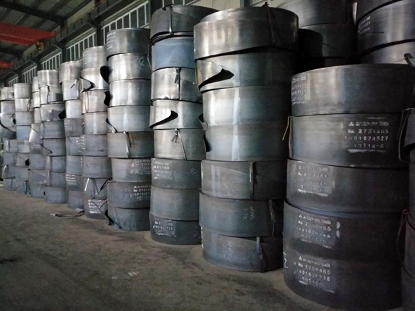 波形護(hù)欄板原材料-帶鋼倉(cāng)庫(kù)A區(qū) 波形護(hù)欄板原材料-帶鋼倉(cāng)庫(kù)A區(qū)